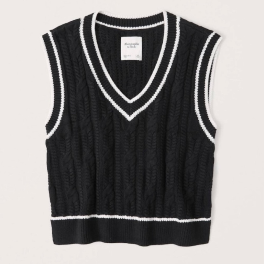 Abercrombie Black & White Sweater Vest